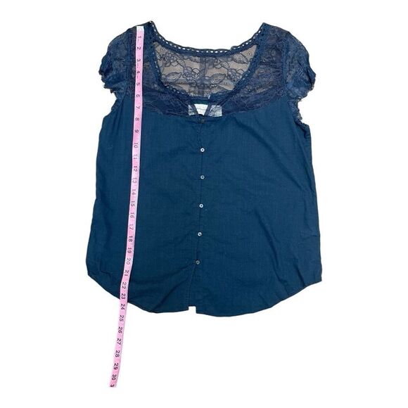 Abercrombie & Fitch Navy Blue Lace Button Up Blouse Size S Romantic Feminine EUC - Picture 3 of 8